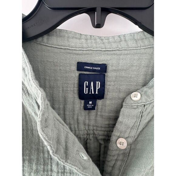 Gap Button Down Shirt - Picture 2 of 4